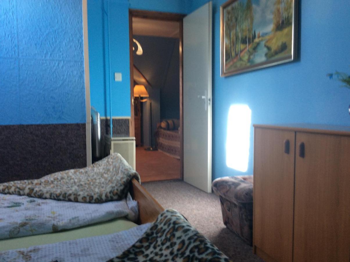 Ilona Kis Kastely Panzio Hotel Keszthely Bagian luar foto