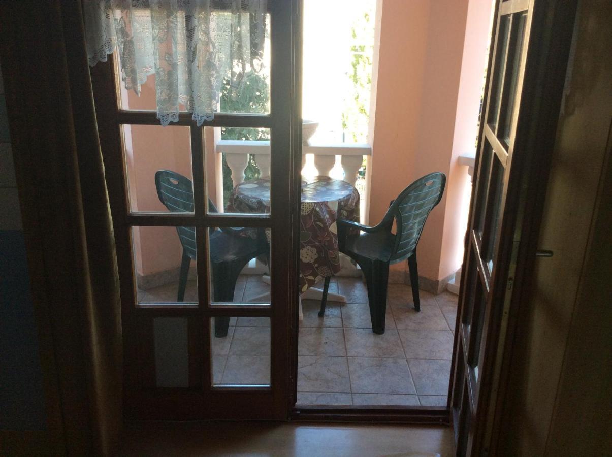 Ilona Kis Kastely Panzio Hotel Keszthely Bagian luar foto