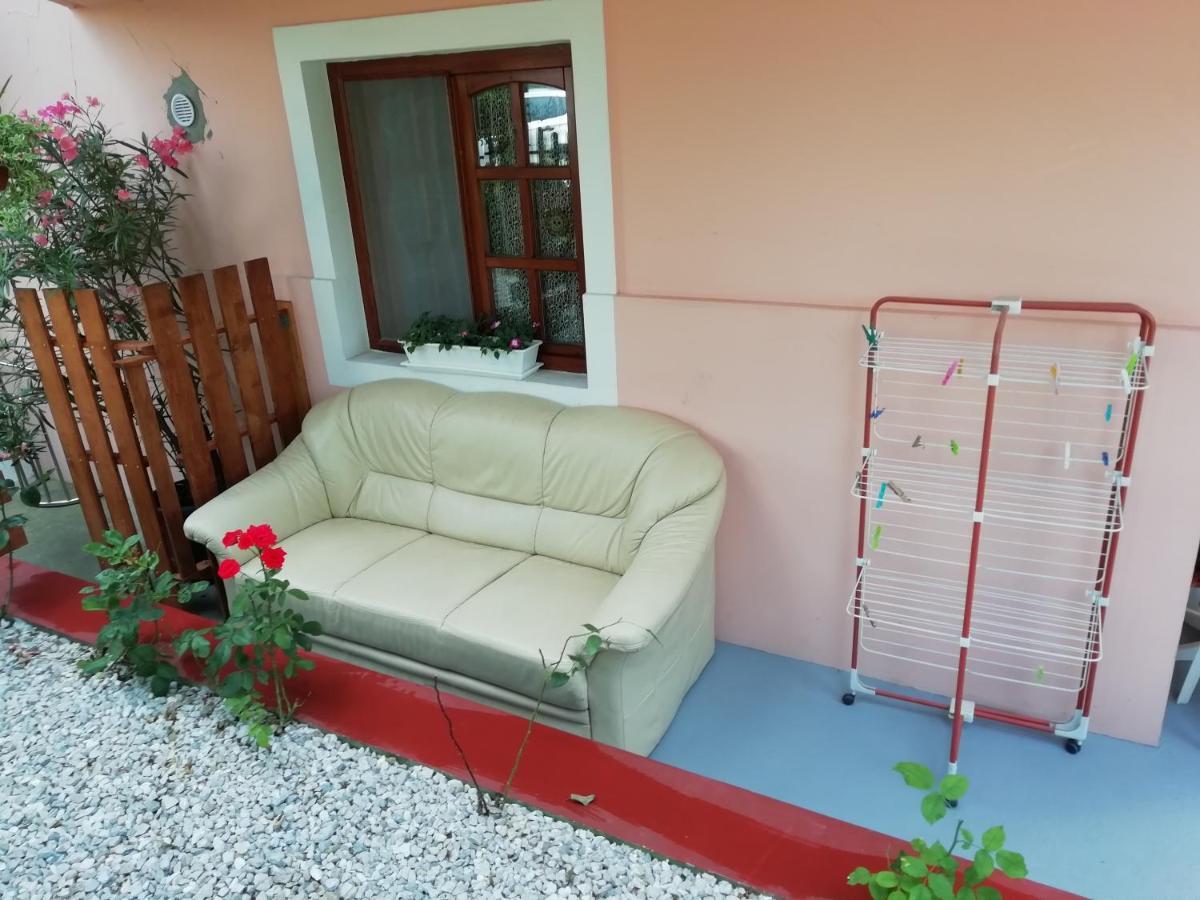 Ilona Kis Kastely Panzio Hotel Keszthely Bagian luar foto